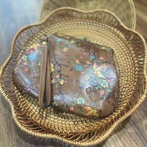 Patricia Nash | Floral Map Savena Wristlet